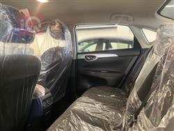 نيسان سيلفي